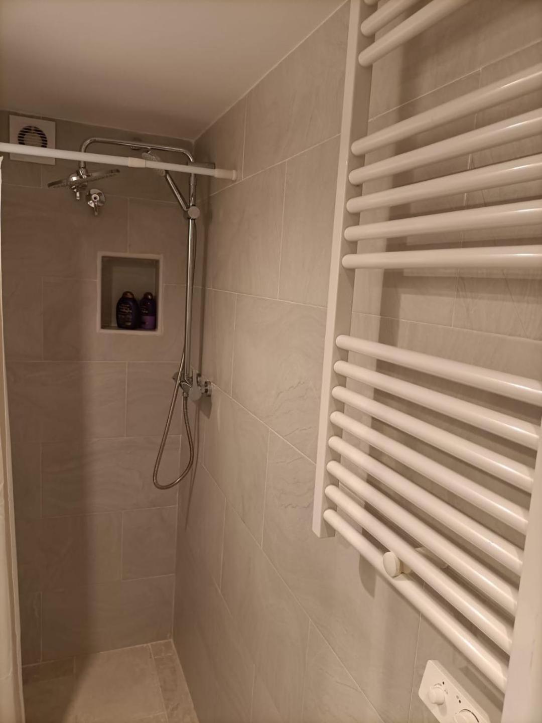 Acogedor Apartamento En El Corazon Medieval De Tarragona Apartment Bagian luar foto
